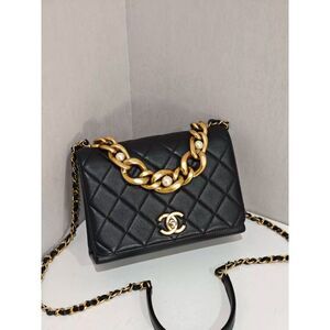Chanel Women Pre-Loved Bag Very Good Condition